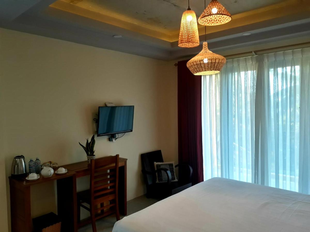 Hotel Pink Tulip Hoi An Esterno foto