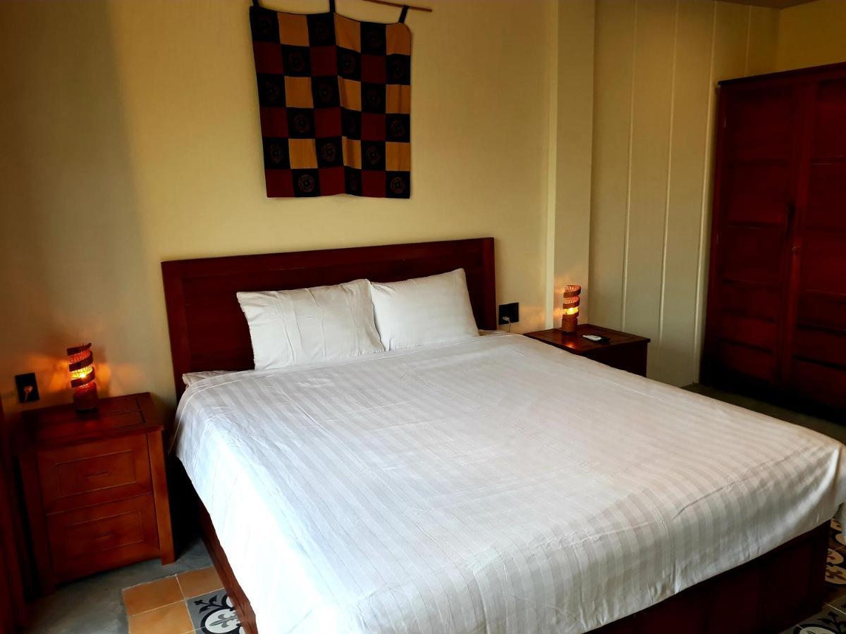 Hotel Pink Tulip Hoi An Esterno foto