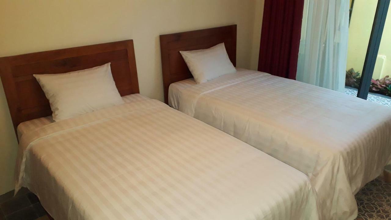 Hotel Pink Tulip Hoi An Esterno foto