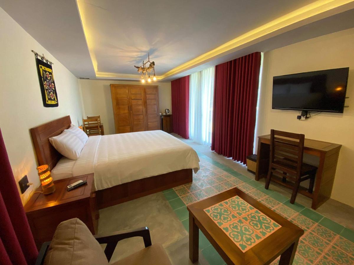 Hotel Pink Tulip Hoi An Esterno foto